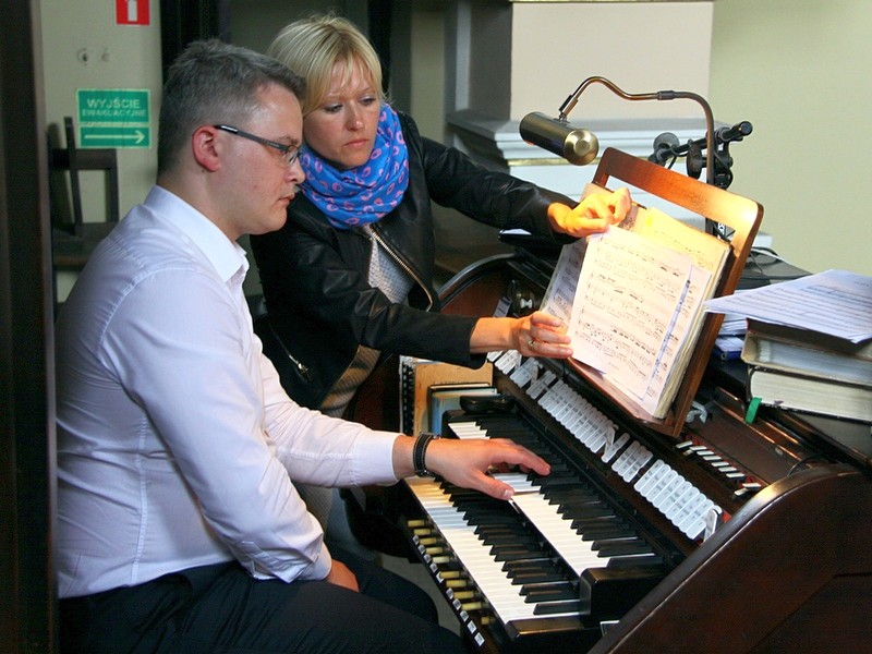 B�a�ej Musia�czyk i Ewa Sawoszczuk